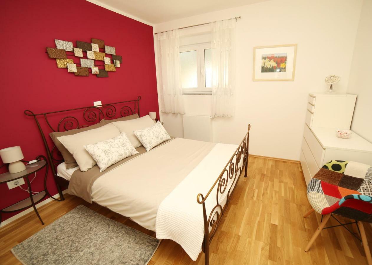 Apartman Nebo Πούλα Εξωτερικό φωτογραφία