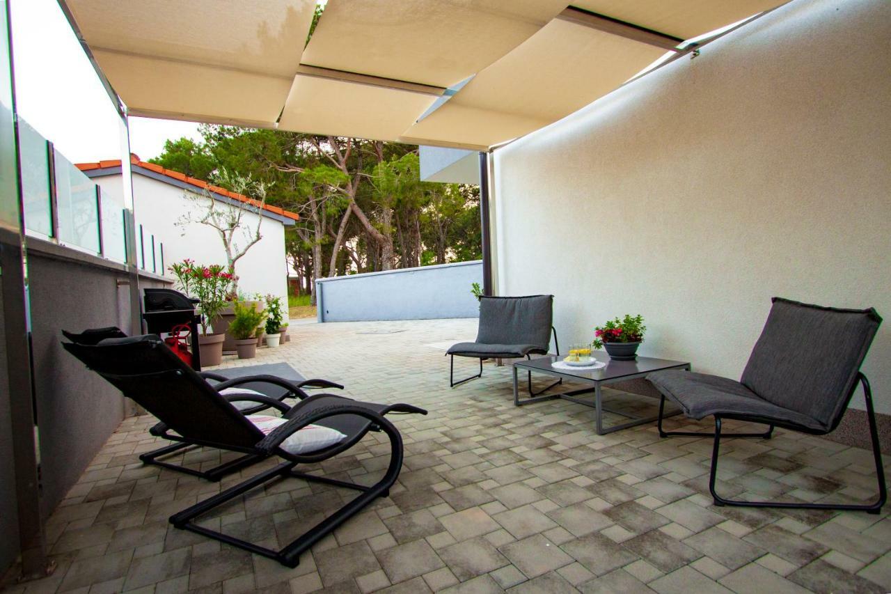 Apartman Nebo Πούλα Εξωτερικό φωτογραφία